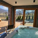 Feriehus Gorcowieczka Private House Sauna Jacuzzi Gorce Pieniny & Szczawnica Region