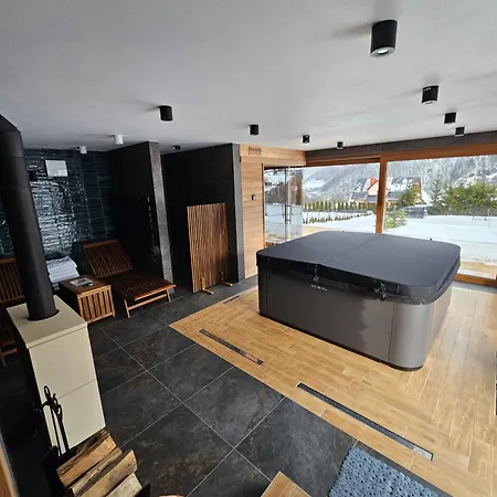Gorcowieczka Dom Nad Dolina Wellness - Sauna & Jacuzzi בית נופש