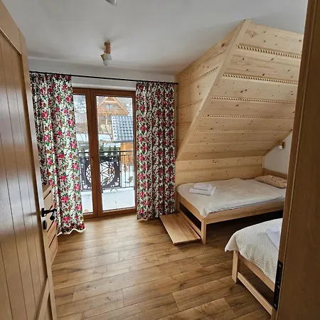 Gorcowieczka Dom Nad Dolina Wellness - Sauna & Jacuzzi בית נופש *