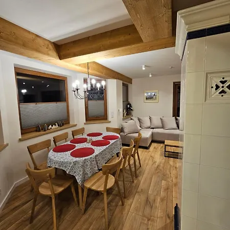 בית נופש Gorcowieczka Dom Nad Dolina Wellness - Sauna & Jacuzzi *