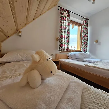 Hébergement de vacances Gorcowieczka Private House Sauna Jacuzzi Gorce Pieniny & Szczawnica Region *