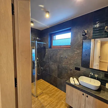 Hébergement de vacances Gorcowieczka Private House Sauna Jacuzzi Gorce Pieniny & Szczawnica Region *