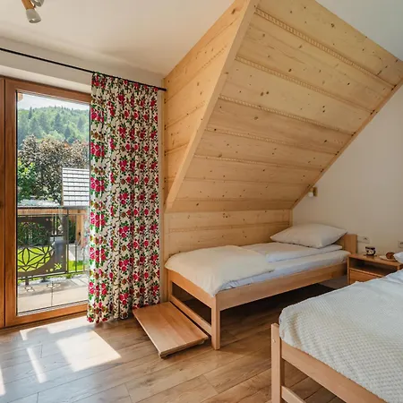 Gorcowieczka Private House Sauna Jacuzzi Gorce Pieniny & Szczawnica Region Hébergement de vacances *