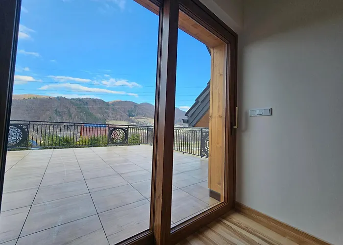 Holiday home Gorcowieczka Private House Sauna Jacuzzi Gorce Pieniny & Szczawnica Region *